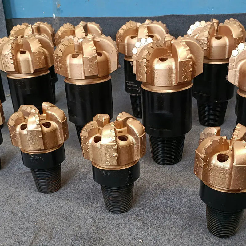 9 1/2 (241,3 mm) Formação dura PDC Bits de perfuração de aço caixa de embalagem para mineração de energia