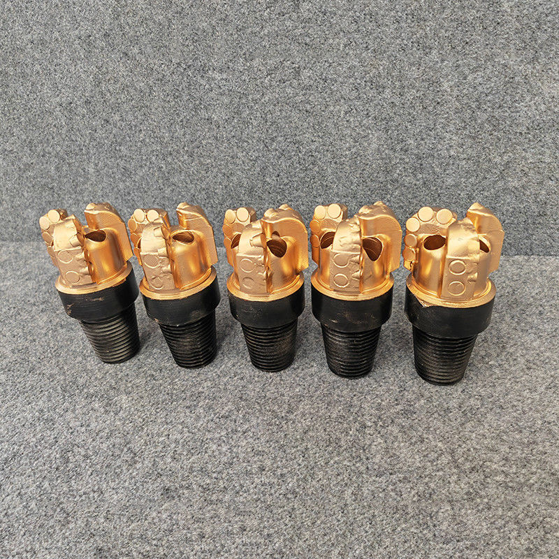 4 3/4 (120.6mm) Corpo de aço Poço de água PDC Bits Estrutura de calibre Com conexão API