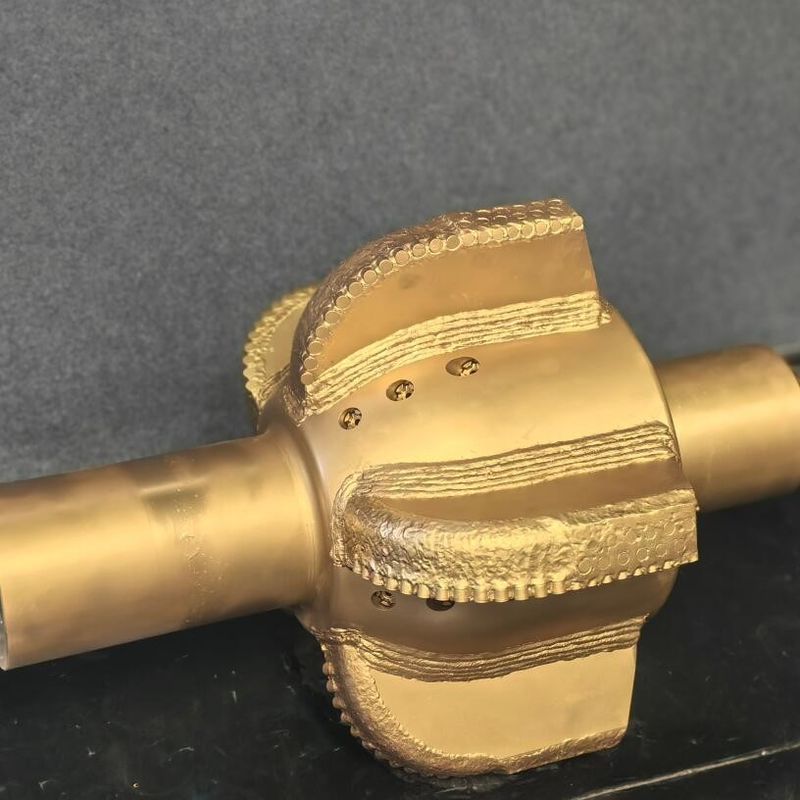 Reamers de rocha de liga de durabilidade personalizada com arestas afiadas para obras de construção