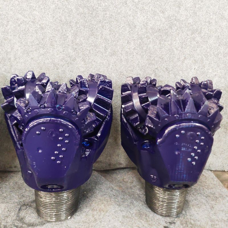 Resistência à compressão Forma de cone Forro de dente moído para perfuração de poços e mineração