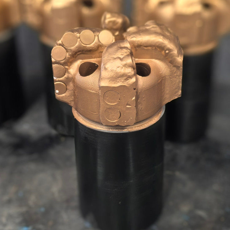 Base de pilha de 5 asas de perfuração geológica de aço personalizada PDC Bit de diamante para perfuração