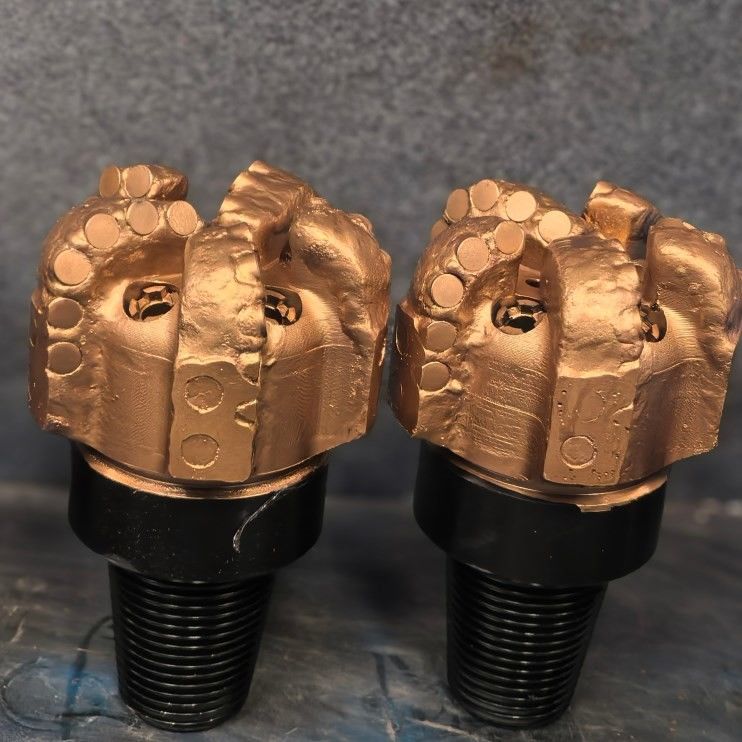 98 mm PDC de aço carbono Bits de perfuração de rocha para mineração de carvão mina subterrânea e perfuração de poços de água