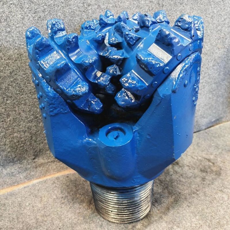 Aço carbono Tricone Rock Bit Three Cone Roller Bits Rock Drill Poço de água Indústrias de construção