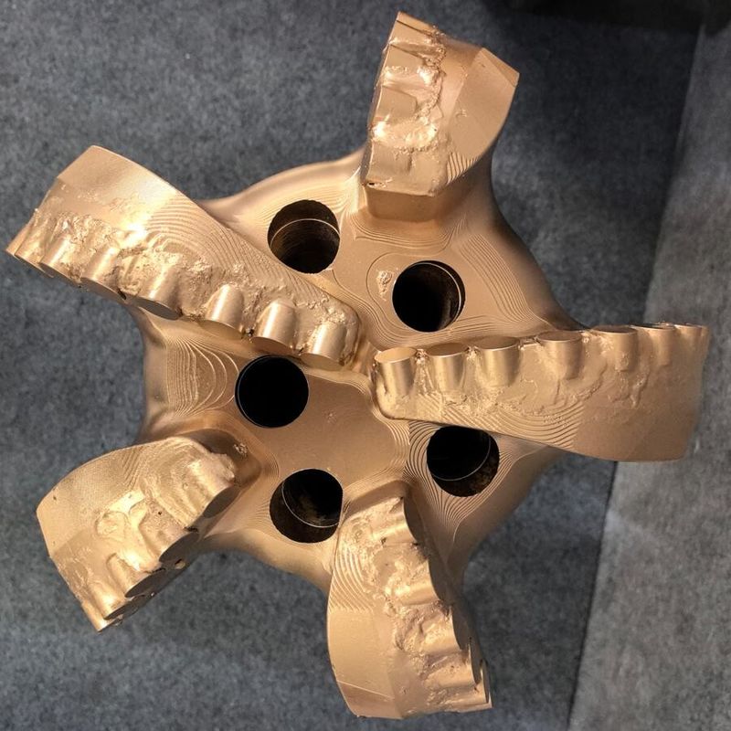 PDC Cabeça de diamante perfuradora de poços de água PDC Cortadores para mineração de carvão Perfuração geológica