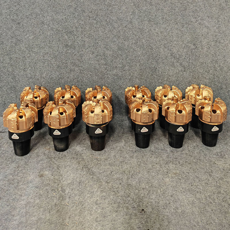 5 78-6 Bits PDC de aço ligado para formações moles a médias moles com melhor desempenho